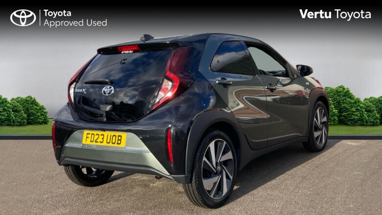 Toyota Aygo X 1.0 VVT-i Edge 5dr Auto Petrol Hatchback